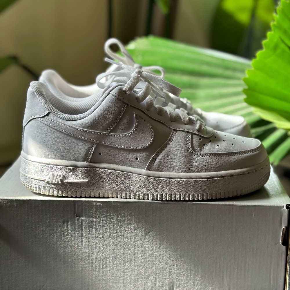 Nike Air Force 1s ‘07